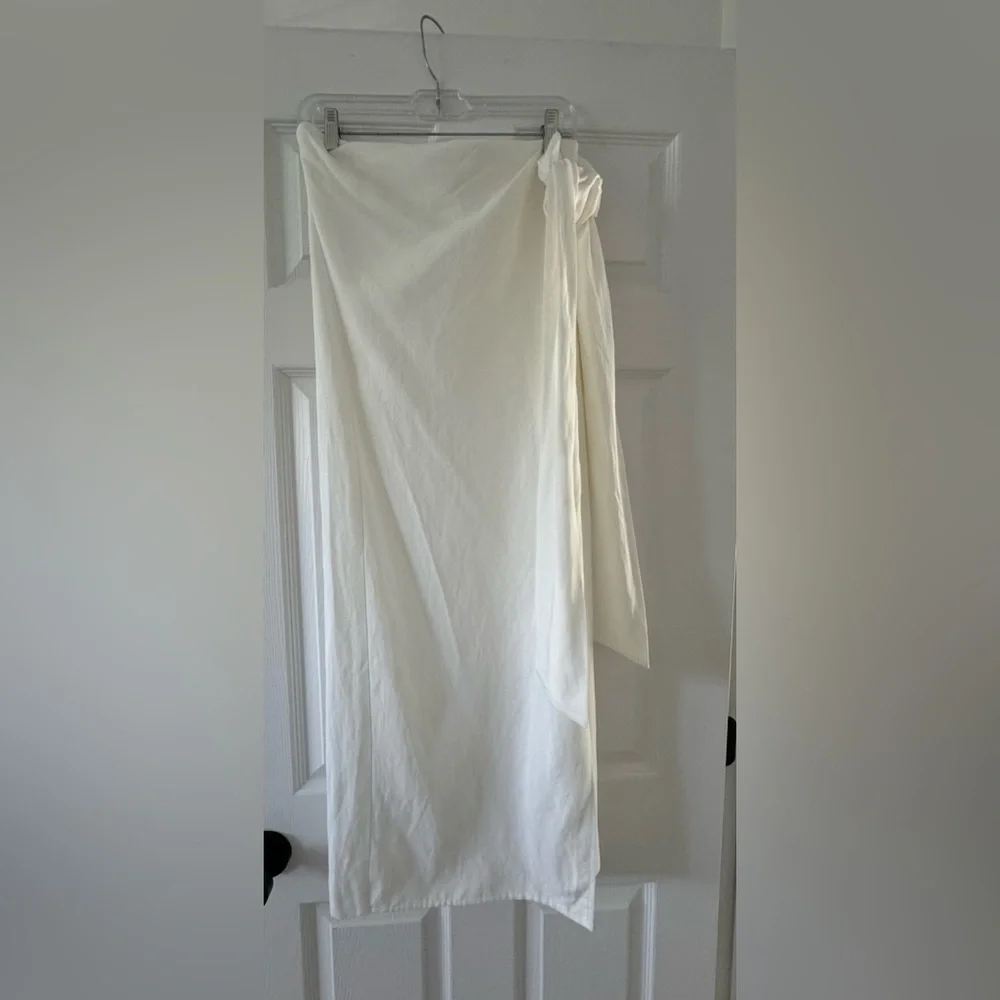 MASSIMO DUTTI WRAP CREPE SKIRT SIZE 4 - Picture 7 of 7